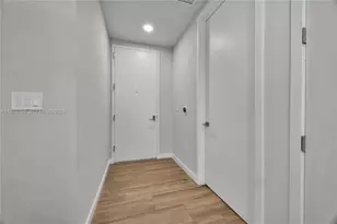 2831 S Bayshore Dr, Miami, FL 33133 - Photo 19