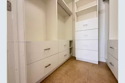 5020 NW 79th Ave #203, Doral, FL 33166 - Photo 31