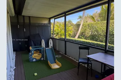 364 Fairway Cir #42, Weston, FL 33326 - Photo 11