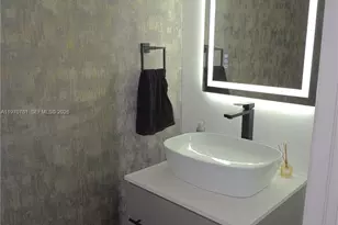 11301 NW 88th Terrace, Doral, FL 33178 - Photo 11