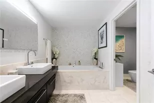 17121 Collins Ave, Sunny Isles Beach, FL 33160 - Photo 33