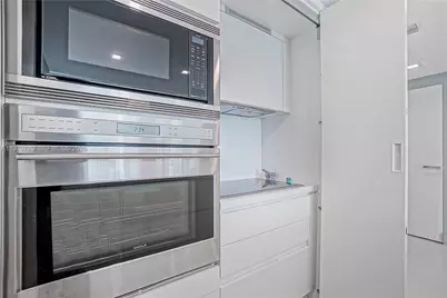 475 Brickell Ave #1913, Miami, FL 33131 - Photo 19