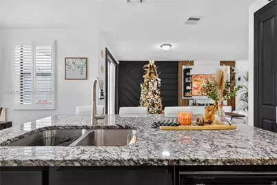 217 NW 36th Ave, Pompano Beach, FL 33069 - Photo 15