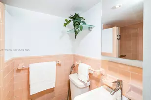 1880 SW 15th St, Miami, FL 33145 - Photo 17