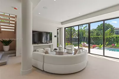 5854 SW 30th St, Miami, FL 33155 - Photo 27