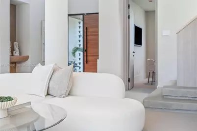 5854 SW 30th St, Miami, FL 33155 - Photo 7