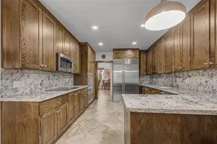 8190 SW 180th St, Palmetto Bay, FL 33157 - Photo 7