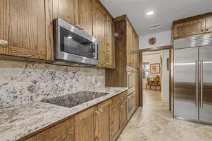 8190 SW 180th St, Palmetto Bay, FL 33157 - Photo 9