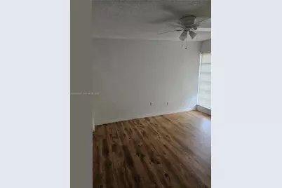 11925 NE 2nd Ave #B403, North Miami, FL 33161 - Photo 5
