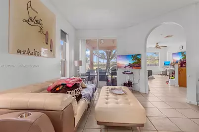 3736 NE 9 Ct, Homestead, FL 33033 - Photo 9