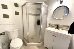 5102 NW 36th St, Lauderdale Lakes, FL 33319 - Photo 19