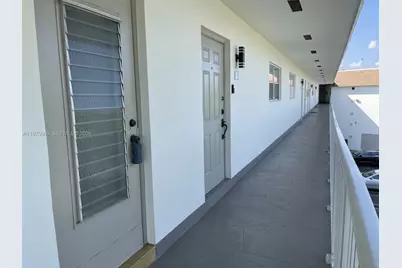 5102 NW 36th St #611, Lauderdale Lakes, FL 33319 - Photo 5