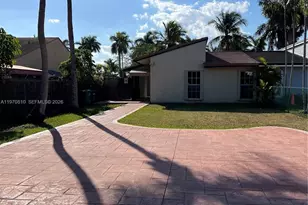158 SW 96th Ct, Miami, FL 33174 - Photo 1