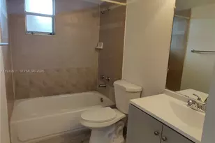 17000 NW 67th Ave, Hialeah, FL 33015 - Photo 7