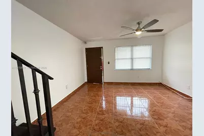 5901 W 18th Ct #5-4, Hialeah, FL 33012 - Photo 11