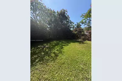 12000 NE 9th Ave #1, Biscayne Park, FL 33161 - Photo 3