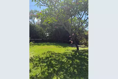 12000 NE 9th Ave #1, Biscayne Park, FL 33161 - Photo 13