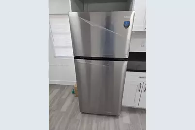 2911 NW 30th St, Miami, FL 33142 - Photo 11