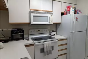 882 NW 92nd Ave, Plantation, FL 33324 - Photo 27