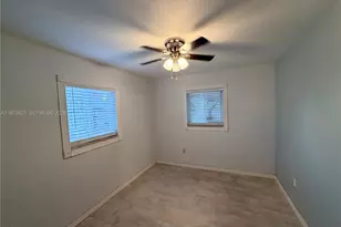 1320 N 69th Way, Hollywood, FL 33024 - Photo 7