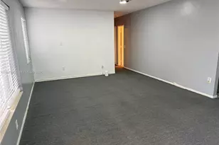 1320 N 69th Way, Hollywood, FL 33024 - Photo 3