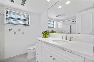 2301 S Ocean, Hollywood, FL 33019 - Photo 23