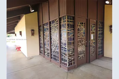 6701 S Miami Lakeway S, Miami Lakes, FL 33014 - Photo 27