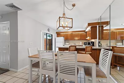 5830 SE Windsong Ln #206, Stuart, FL 34997 - Photo 11
