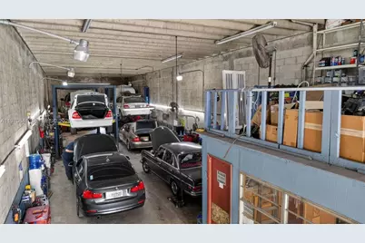 3838 Shipping Ave, Miami, FL 33146 - Photo 7