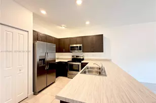 28706 SW 132nd Ct, Homestead, FL 33033 - Photo 3