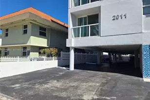 2011 Bay Dr, Miami Beach, FL 33141 - Photo 3