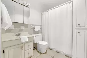 2180 NE 67th St, Fort Lauderdale, FL 33308 - Photo 17