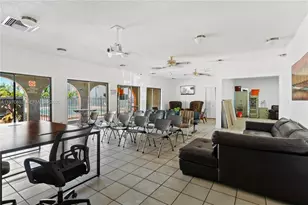 5201 NW 7th St, Miami, FL 33126 - Photo 15