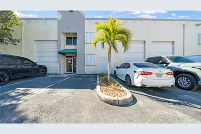 5903 NW 102th Ave #2, Doral, FL 33178 - Photo 1