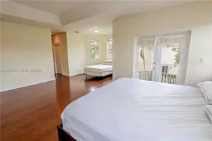 4612 NW 94th Ct, Doral, FL 33178 - Photo 15