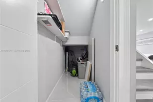 4712 Sheridan St, Hollywood, FL 33021 - Photo 13