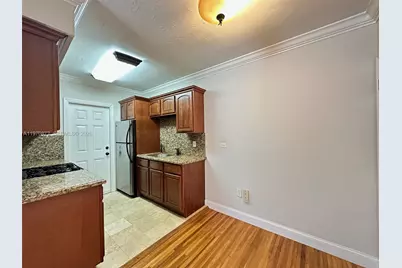 35 Antilla Ave #10, Coral Gables, FL 33134 - Photo 7