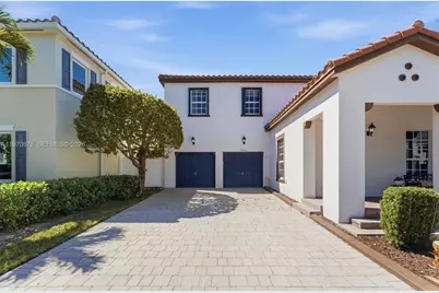 9102 SW 170th Ct, Miami, FL 33196 - Photo 9