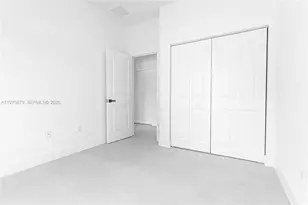 1494 NE 117th St, Miami, FL 33161 - Photo 21