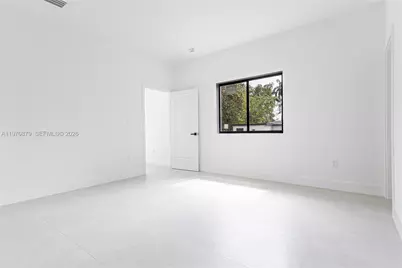 1494 NE 117th St, Miami, FL 33161 - Photo 13