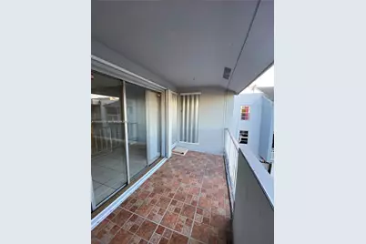 1735 W 60th St #M301, Hialeah, FL 33012 - Photo 23