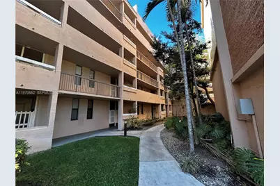 6800 Cypress Rd #207, Plantation, FL 33317 - Photo 13