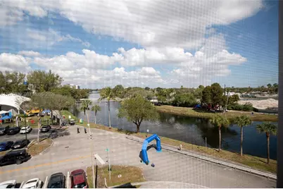 16450 Miami Dr #503, North Miami Beach, FL 33162 - Photo 19