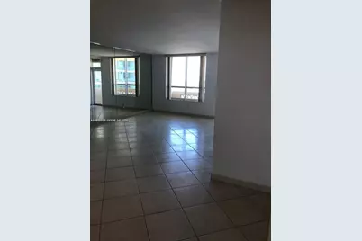 10185 Collins Ave #1402, Bal Harbour, FL 33154 - Photo 5