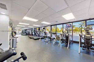 10185 Collins Ave, Bal Harbour, FL 33154 - Photo 21