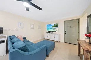 15599 SW 106th Ln, Miami, FL 33196 - Photo 5