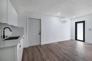 6905 NW 4th Ct, Miami, FL 33150 - Photo 9