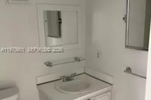 3522 NE 171 St, North Miami Beach, FL 33160 - Photo 9