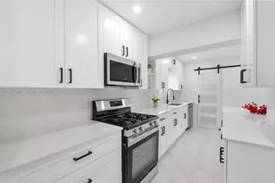 3740 NW 9th Ct, Lauderhill, FL 33311 - Photo 5