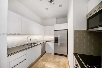 1060 Brickell Ave #1605, Miami, FL 33131 - Photo 35